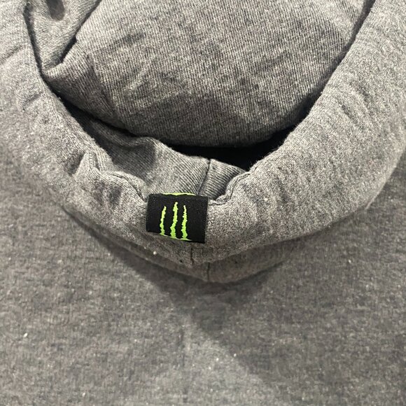 Monster Energy Hoodie in grey, Y2K, long sleeve, 2002, men's Medium. - Picture 6 of 9